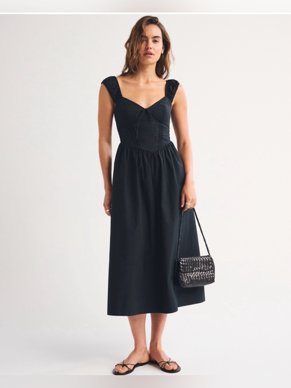 Abercrombie 100% Cotton Bra-Free Cap Sleeve
Dipped Waist Midi Dress